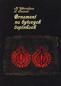 Ornament na bytových doplnkoch